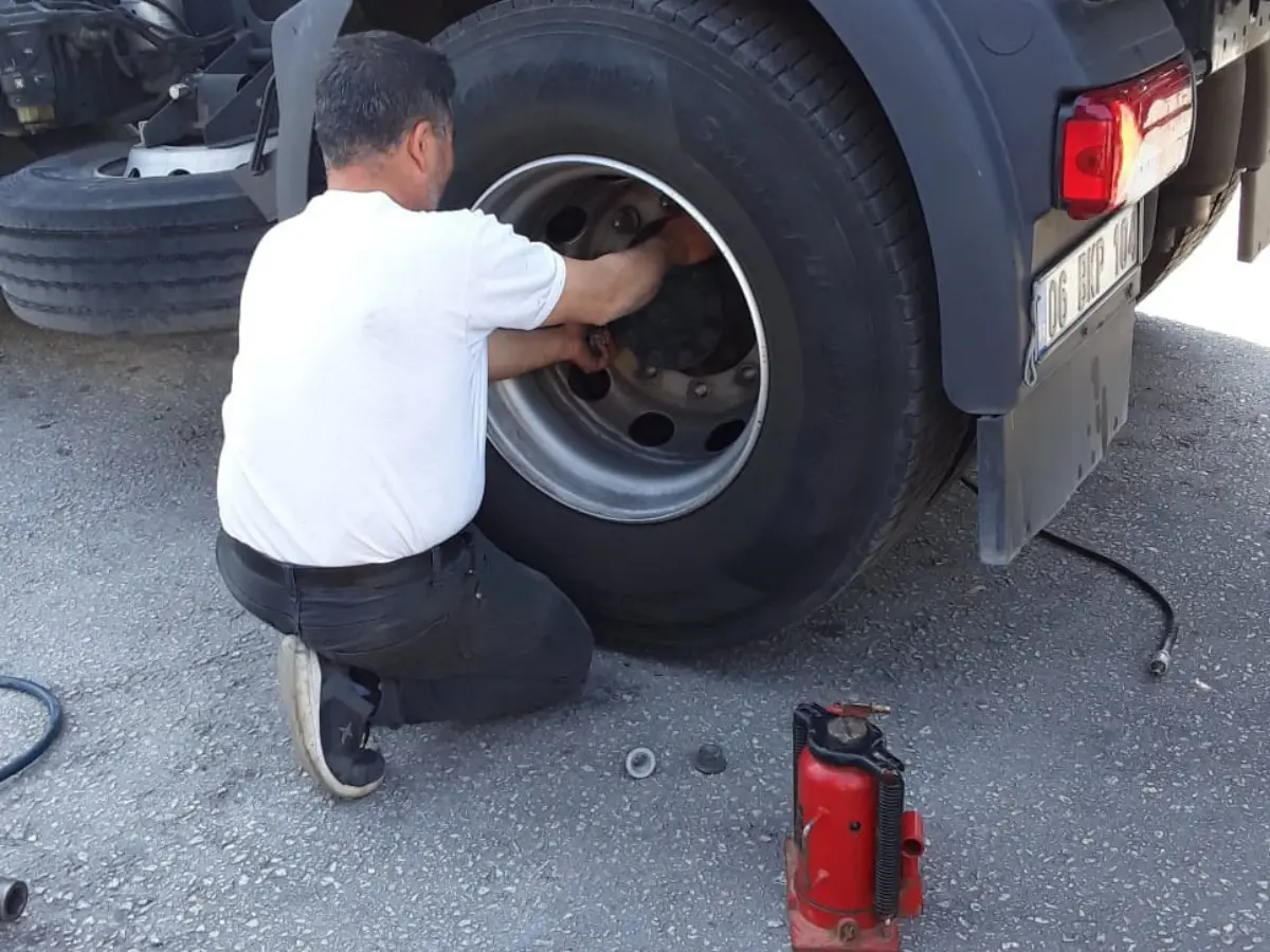 Gürpınar Oto Lastikçi